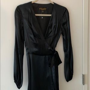 50% off!! 90’s Vintage Silk Dress